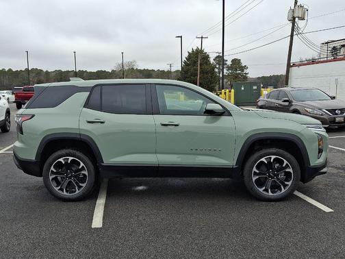 Green 2026 Chevrolet Equinox LT