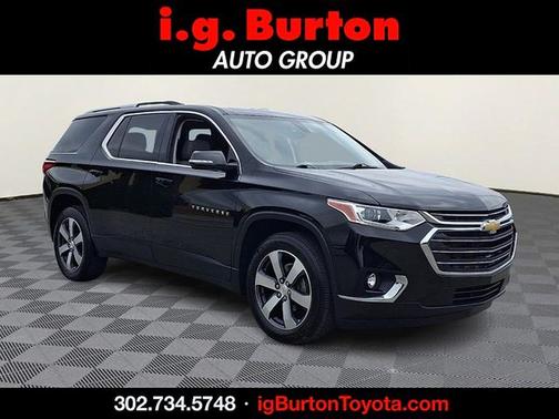 Black Metallic 2018 Chevrolet Traverse LT Leather