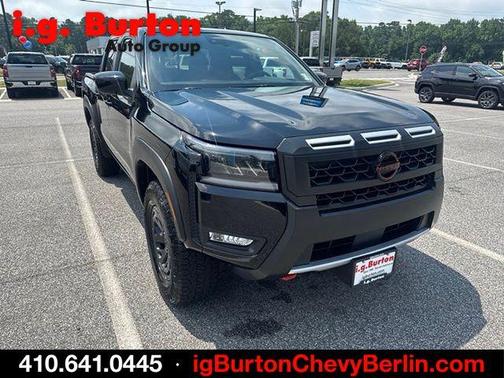 Black 2026 Nissan Frontier PRO-4X