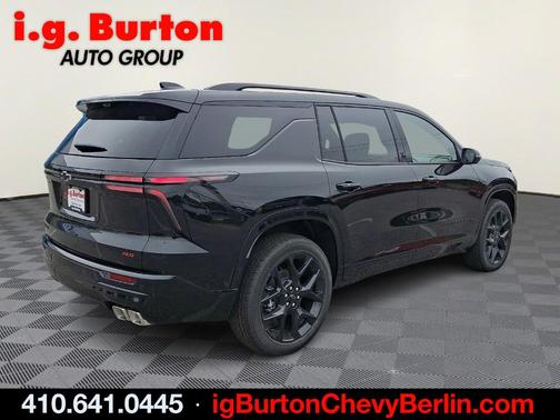Black Metallic 2026 Chevrolet Traverse RS