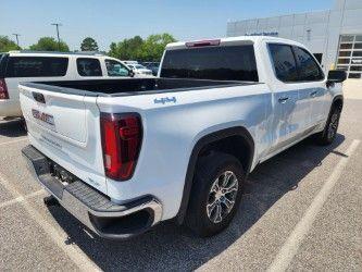 Summit White 2025 GMC Sierra 1500 SLT