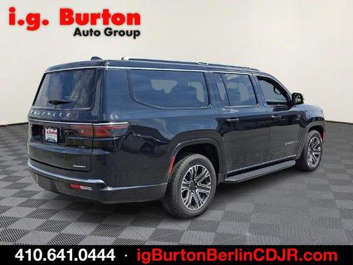 Diamond Black 2024 Jeep Wagoneer L Series II