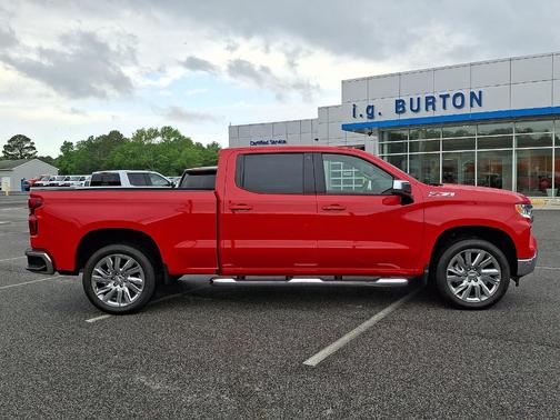 Red 2026 Chevrolet Silverado 1500 LT