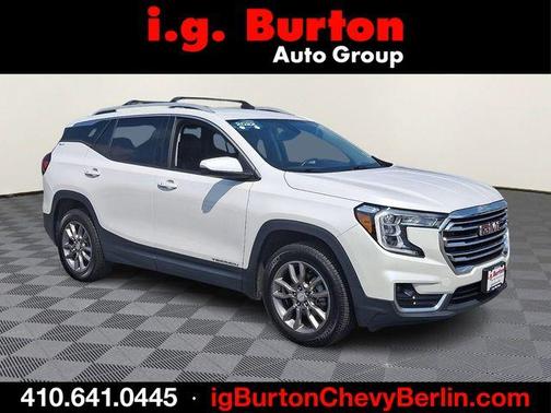 White Frost 2022 GMC Terrain SLT