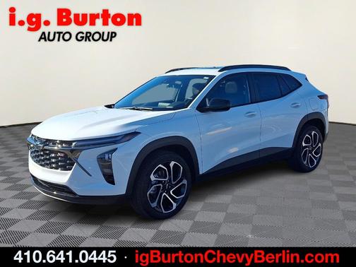 Summit White 2026 Chevrolet Trax 2RS