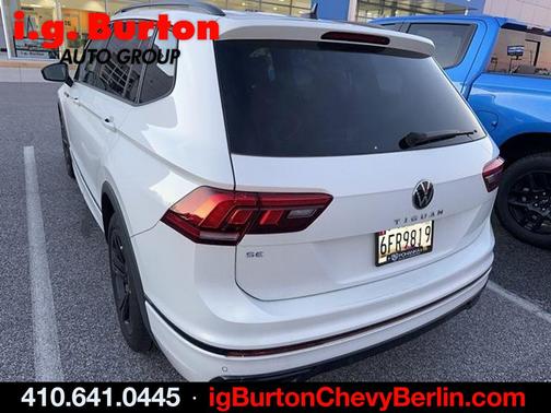 2024 Volkswagen Tiguan 2.0T SE R-Line Black