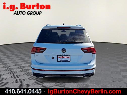 2024 Volkswagen Tiguan 2.0T SE R-Line Black