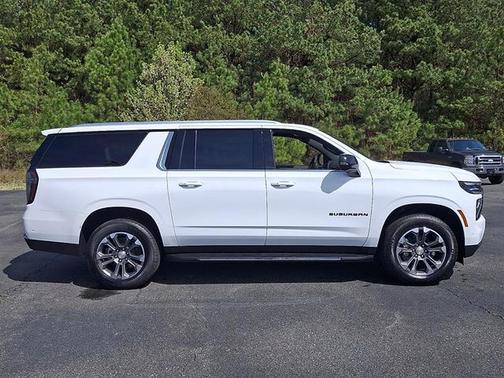 Summit White 2026 Chevrolet Suburban LT