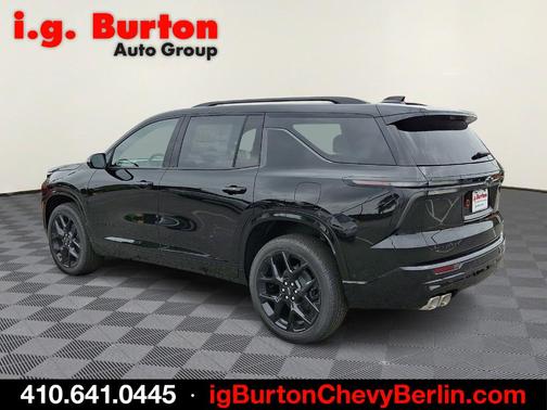 Black Metallic 2026 Chevrolet Traverse RS