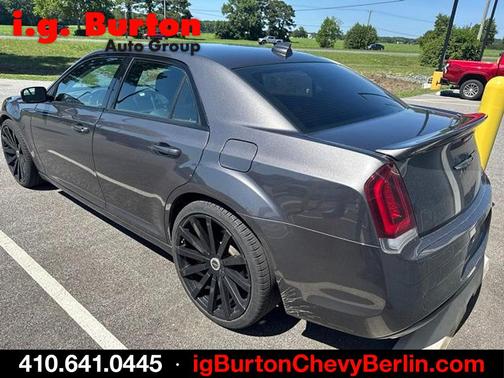 Crystal Metallic 2019 Chrysler 300 Touring