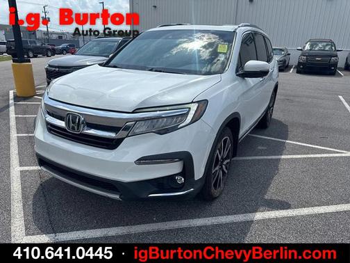 White 2021 Honda Pilot Touring 8-Passenger