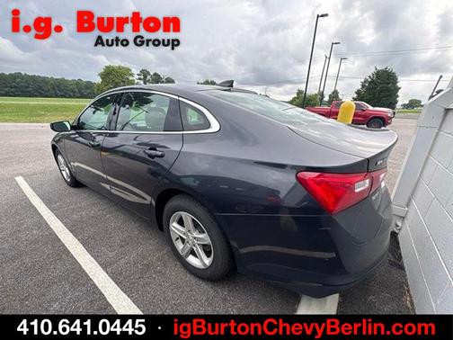 Mineral Gray Metallic 2023 Chevrolet Malibu 1LS