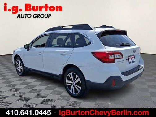 Crystal White Pearl 2019 Subaru Outback 2.5i Limited