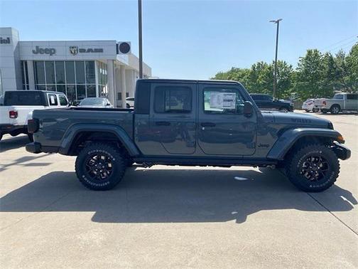 2025 Jeep Gladiator Willys