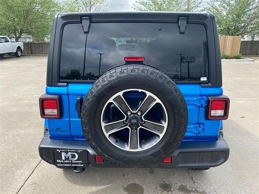 2023 Jeep Wrangler 4-Door Sahara 4x4