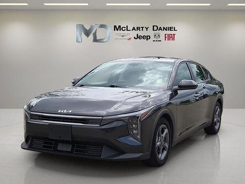 Interstellar Gray 2025 Kia K4 LXS
