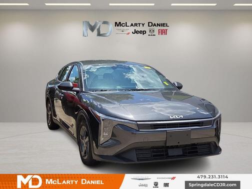 Interstellar Gray 2025 Kia K4 LXS