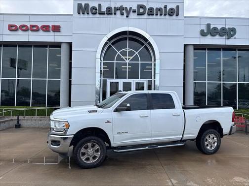 2022 RAM 2500 Big Horn Crew Cab 4x4 6'4' Box