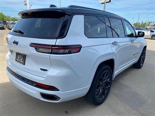 2025 Jeep Grand Cherokee L Summit Reserve