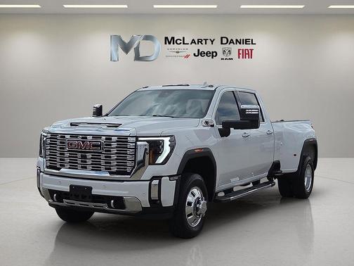 2024 GMC Sierra 3500 Denali