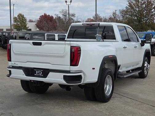 2024 GMC Sierra 3500 Denali