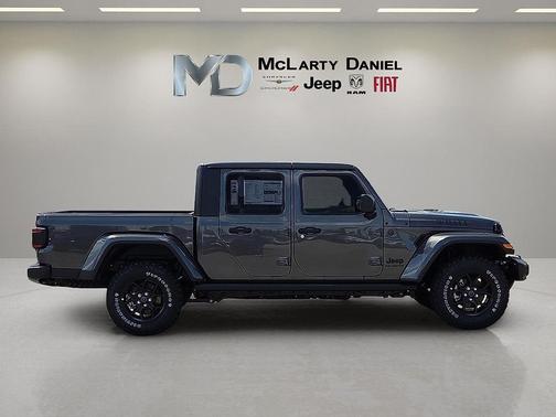2025 Jeep Gladiator Willys