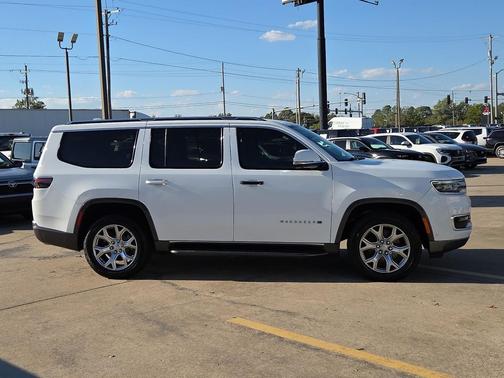 2022 Jeep Wagoneer Series II 4x4