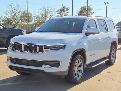 2022 Jeep Wagoneer Series II 4x4