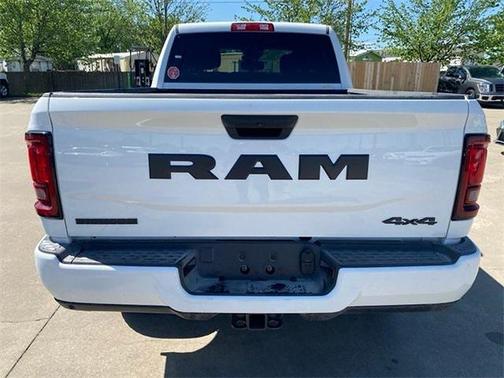 2025 RAM 2500 Big Horn Crew Cab 4x4 6'4' Box