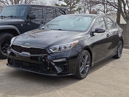 2020 Kia Forte GT-Line