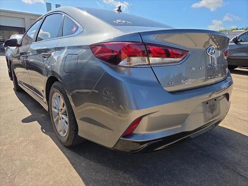 2019 Hyundai SONATA SE