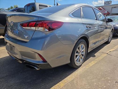 2019 Hyundai SONATA SE
