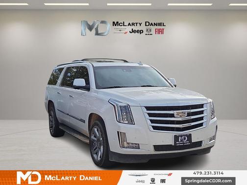 2017 Cadillac Escalade ESV Luxury