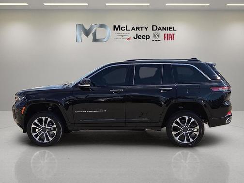 2023 Jeep Grand Cherokee Overland