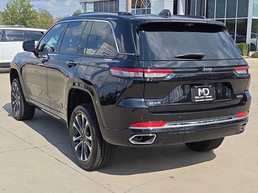 2023 Jeep Grand Cherokee Overland