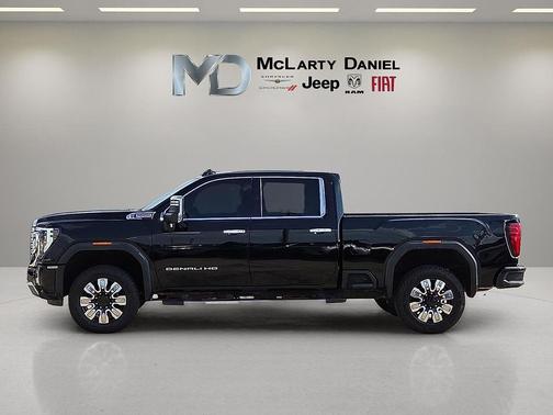 2024 GMC Sierra 2500 Denali