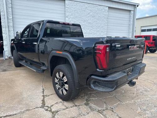 2024 GMC Sierra 2500 Denali