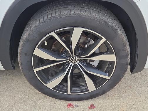 2025 Volkswagen Atlas 2.0T SEL Premium R-Line 4MOTION