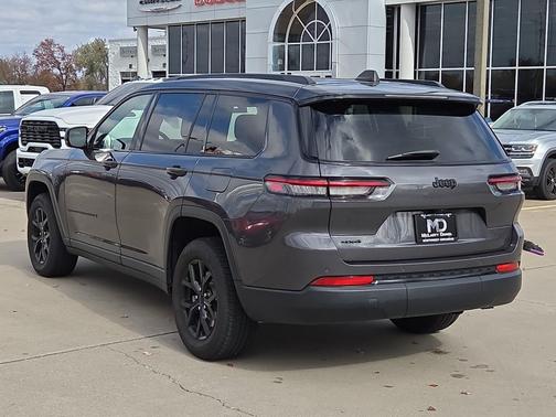 2024 Jeep Grand Cherokee L Altitude
