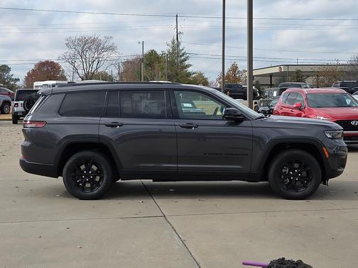 2024 Jeep Grand Cherokee L Altitude