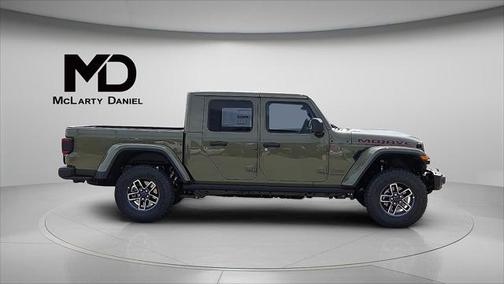 2025 Jeep Gladiator Mojave X