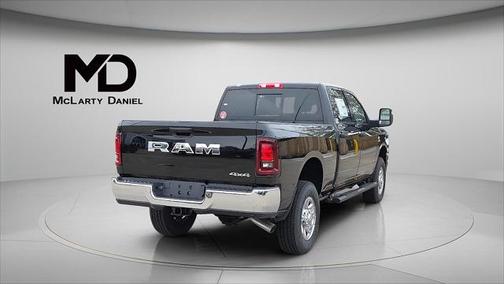 2025 RAM 2500 Tradesman Crew Cab 4x4 6'4' Box