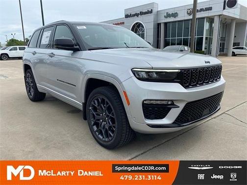 2025 Jeep Grand Cherokee Summit