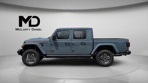 2025 Jeep Gladiator Mojave X
