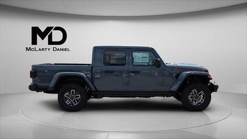 2025 Jeep Gladiator Mojave X