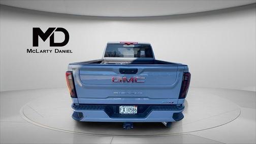 2025 GMC Sierra 2500 AT4