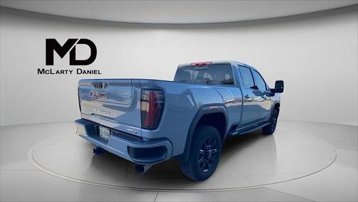 2025 GMC Sierra 2500 AT4