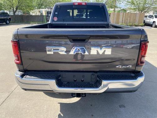 2025 RAM 2500 Tradesman Crew Cab 4x4 6'4' Box