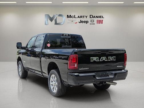 2025 RAM 2500 Laramie Crew Cab 4x4 6'4' Box
