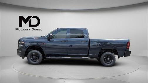 2025 RAM 2500 Tradesman Crew Cab 4x4 6'4' Box